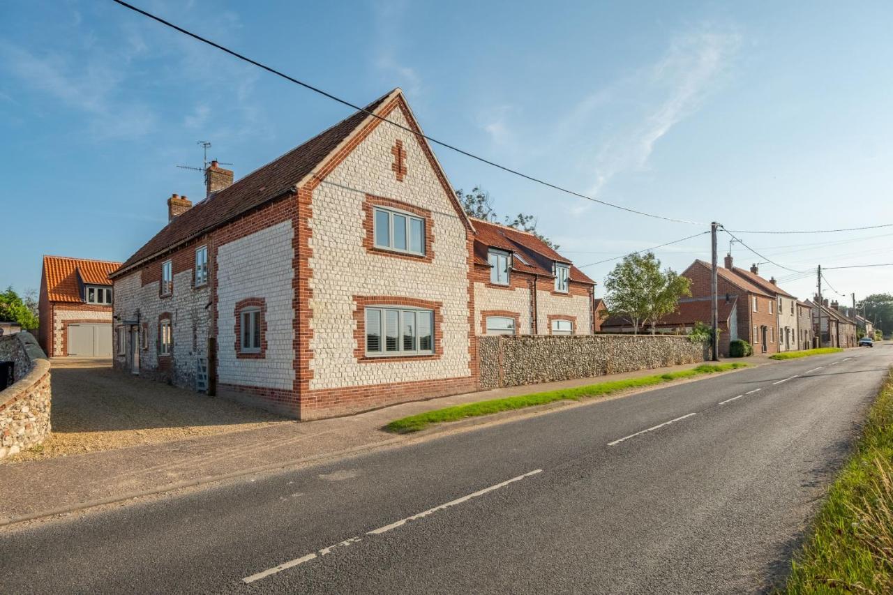Old Farm Villa Thornham  Exterior photo